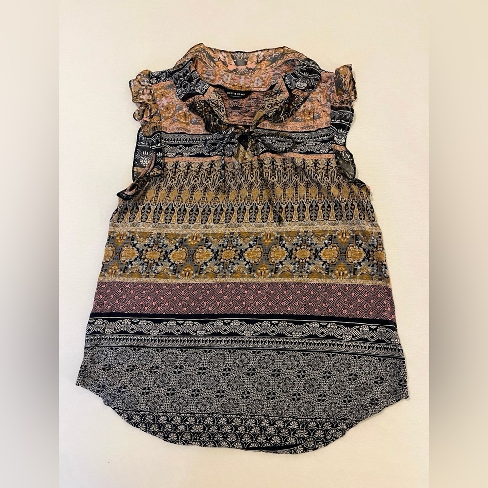 Lucky brand sleeveless blouse